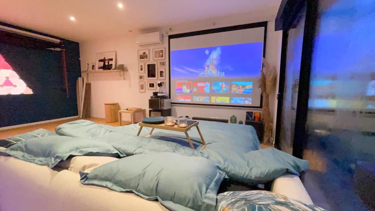 Capsule Nature & Photos - Jacuzzi - Netflix & Home Cinema - Ps5 & Jeu Thun-Saint-Martin 외부 사진